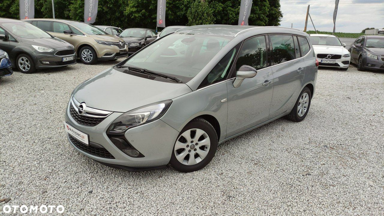 Opel Zafira - 10