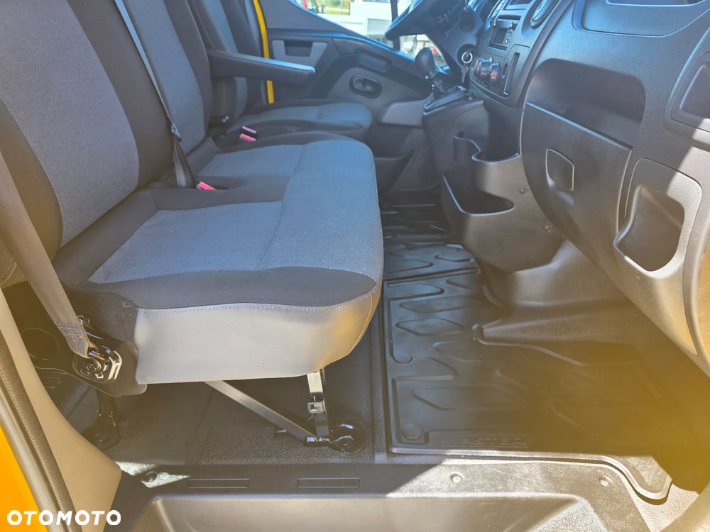 Renault MASTER 2,3 DCI 145 KONNA DOKA BRYGADÓWKA 7 OSOBOWA 3,2M SKRZYNIA KLIMA WEBASTO 121T/KM PRZEBIEGU GWARANCJA BLIŻNIAKI DO 3,5T - 21
