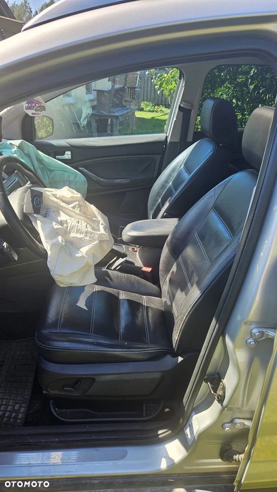 Ford Kuga 2.0 TDCi 4x4 Titanium - 8