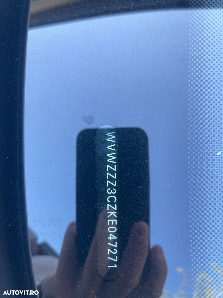 Volkswagen Passat Variant 2.0 TDI DSG 4Motion Comfortline - 8