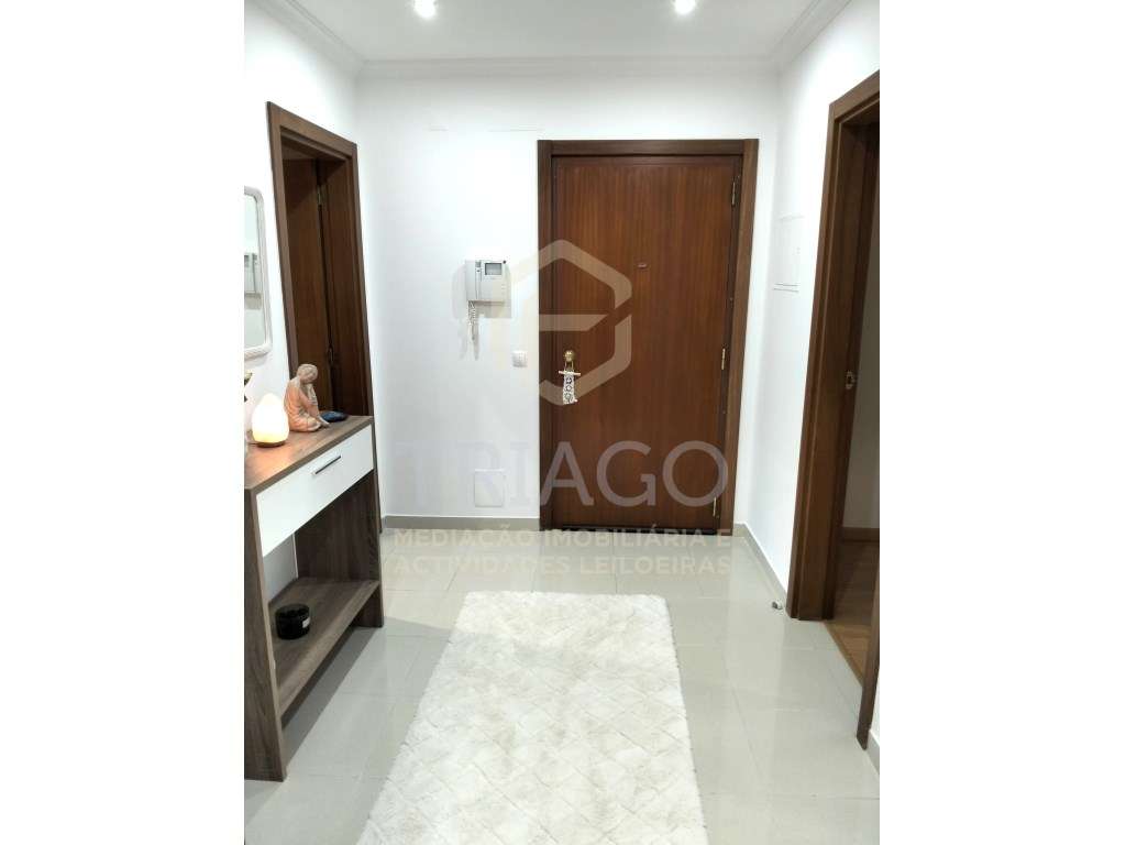 Apartamento T3 Como NOVO - Grande imagem: 4/25