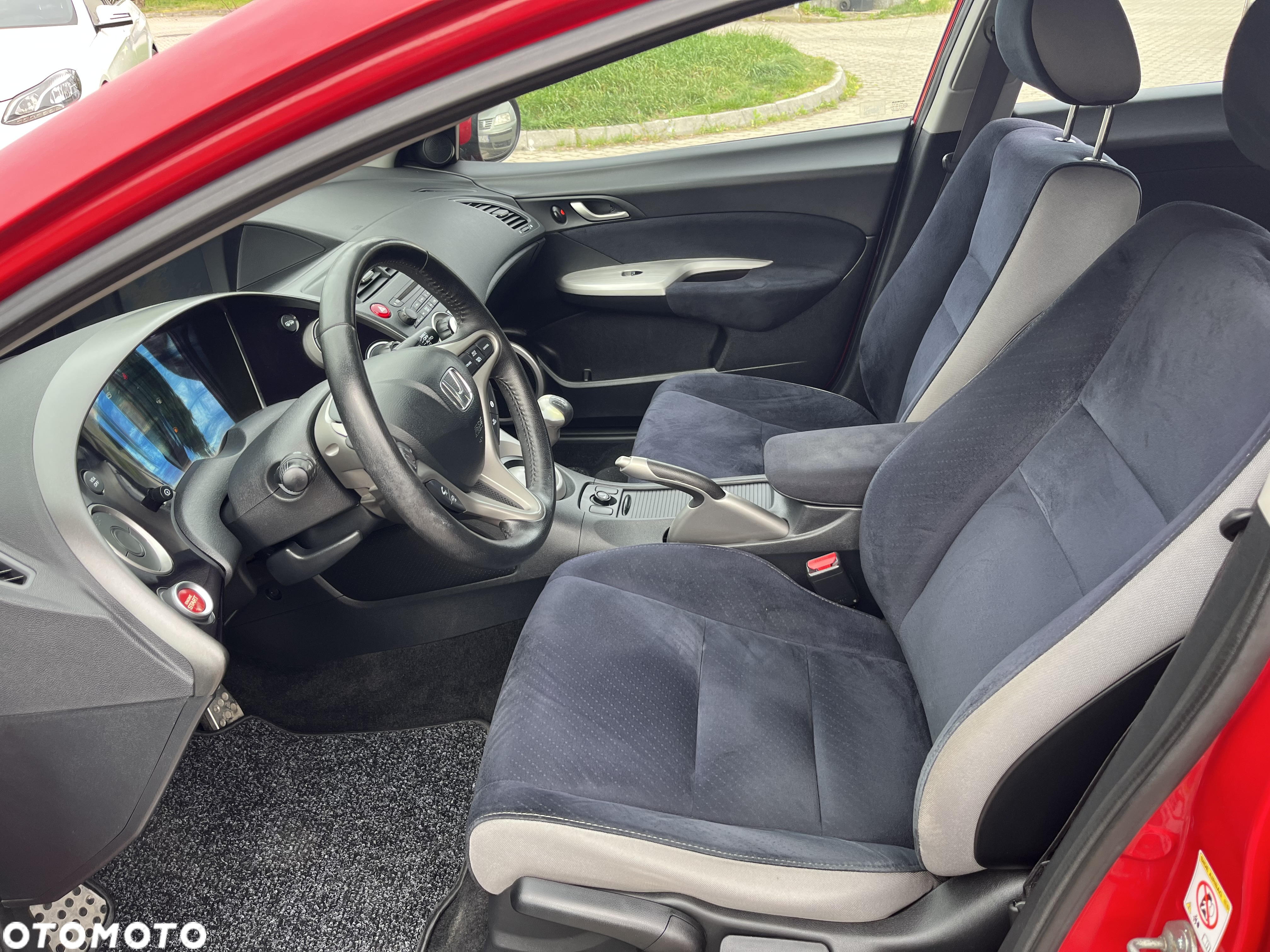 Honda Civic 1.8 Executive NAVI - 17