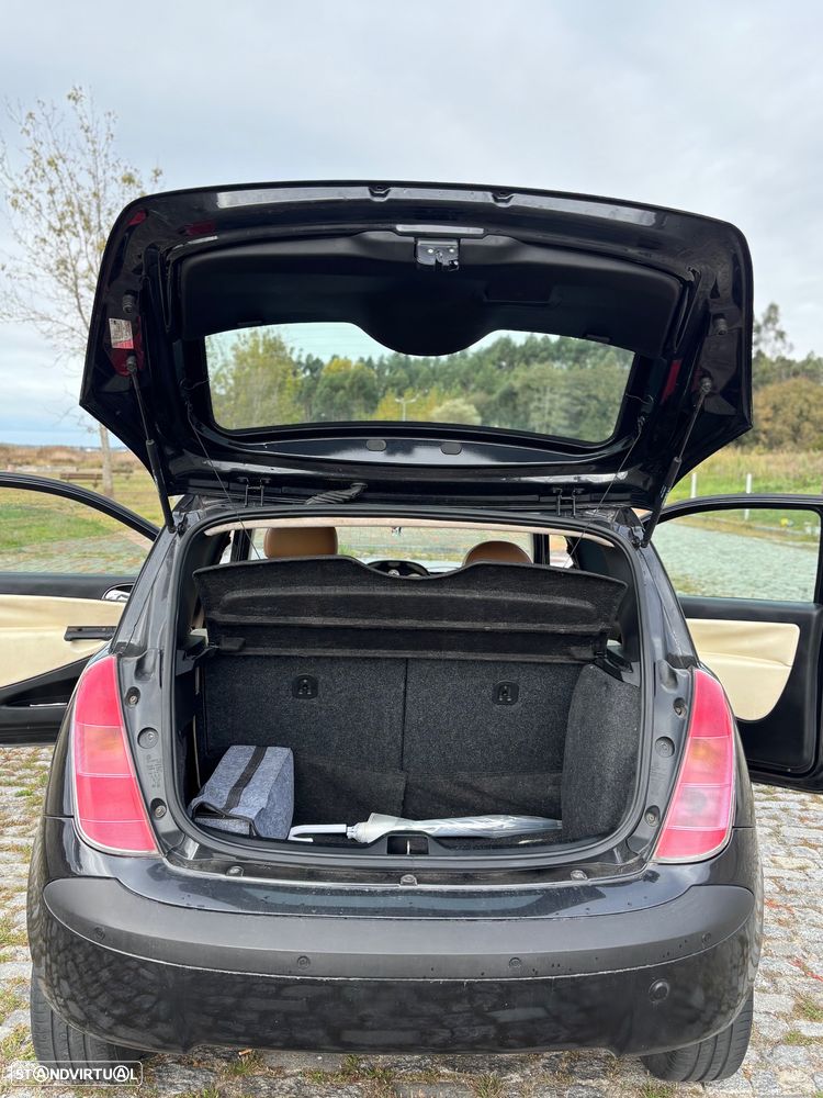 Lancia Ypsilon - 16