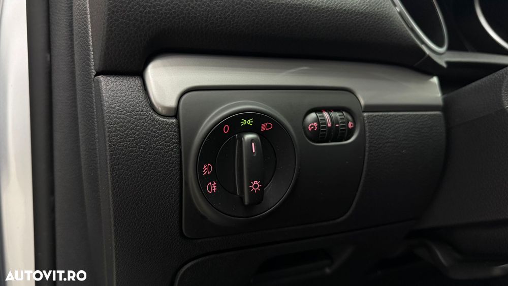 Volkswagen Golf 1.2 TSI Style - 21