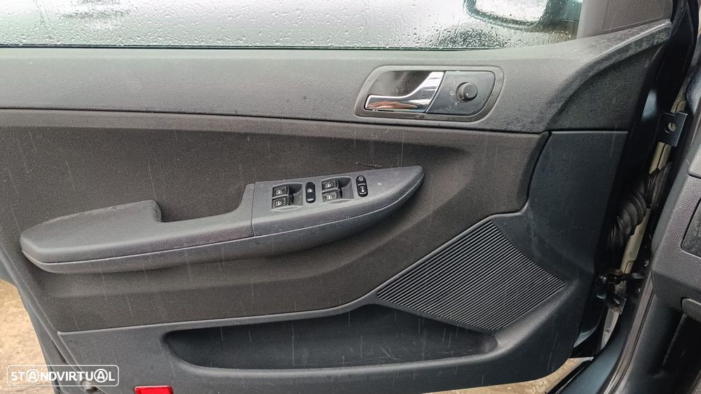 Skoda Fabia 1.4 Ambiente - 3