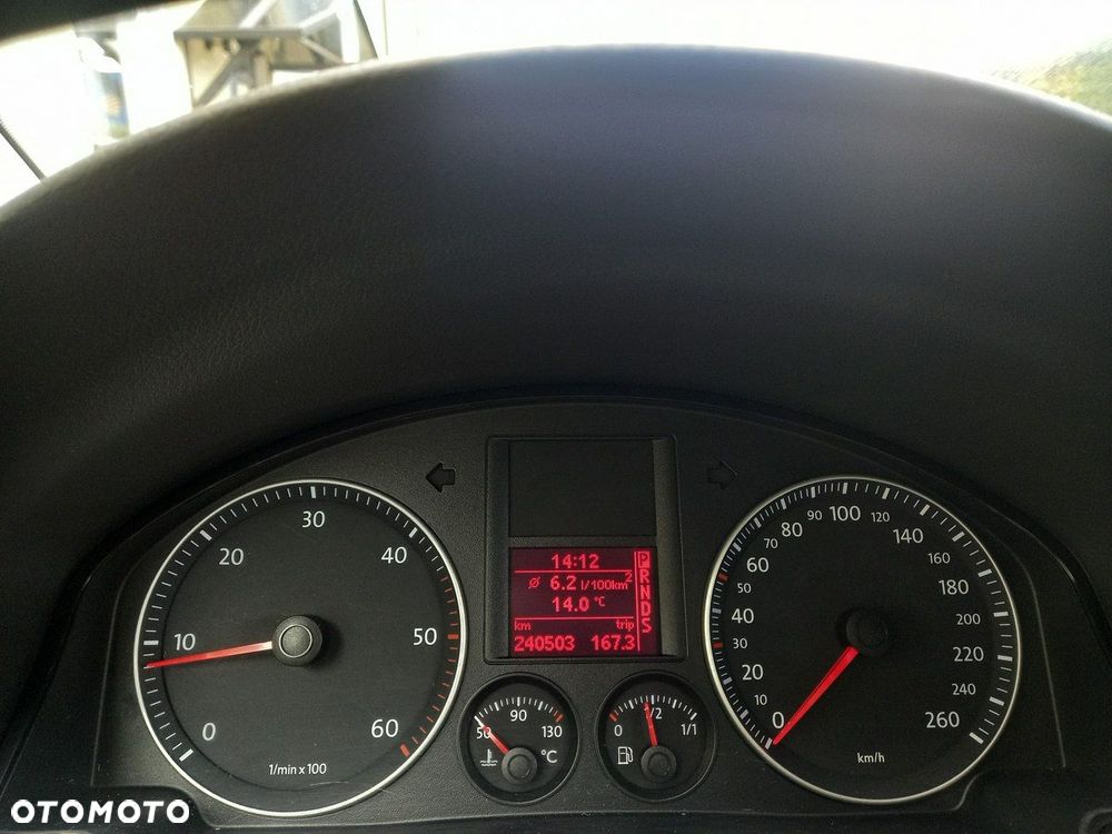 Volkswagen Golf Plus 1.9 TDI Trendline DSG - 35