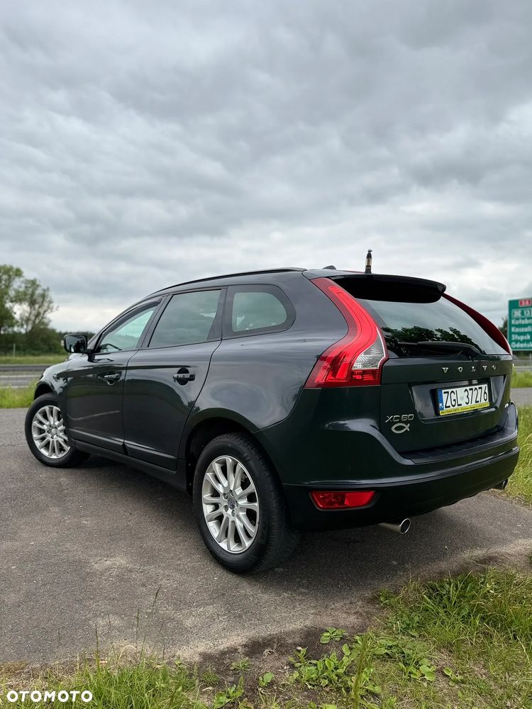 Volvo XC 60 2.4D AWD - 4
