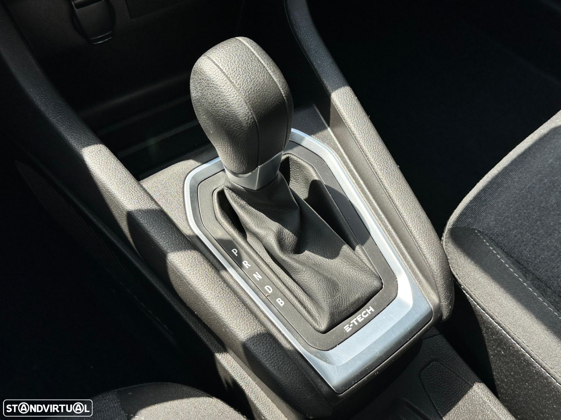 Renault Clio - 10