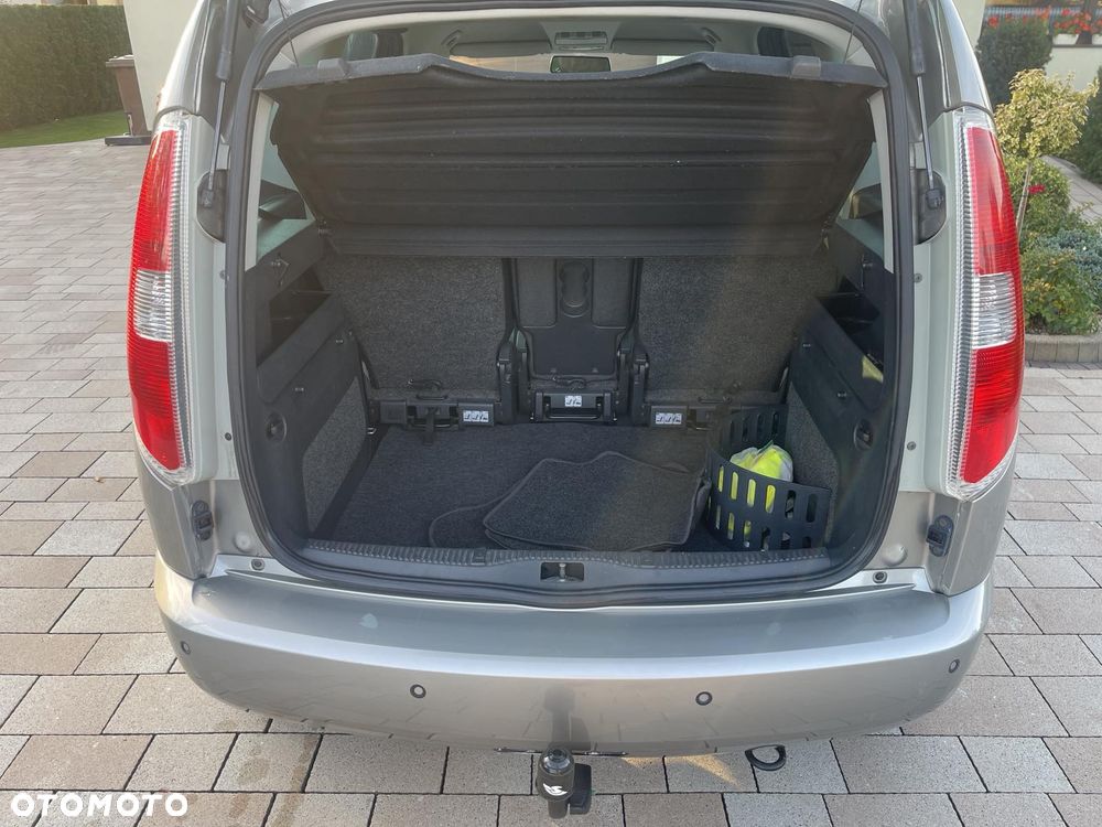 Skoda Roomster - 12