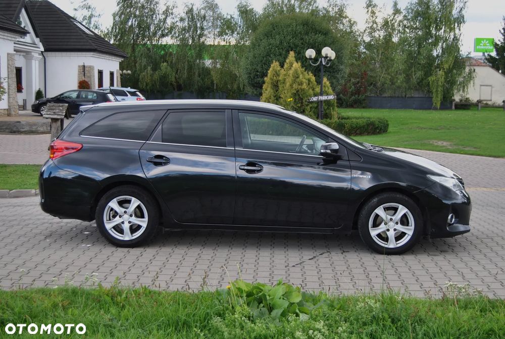 Toyota Auris 1.8 HSD Luna - 18