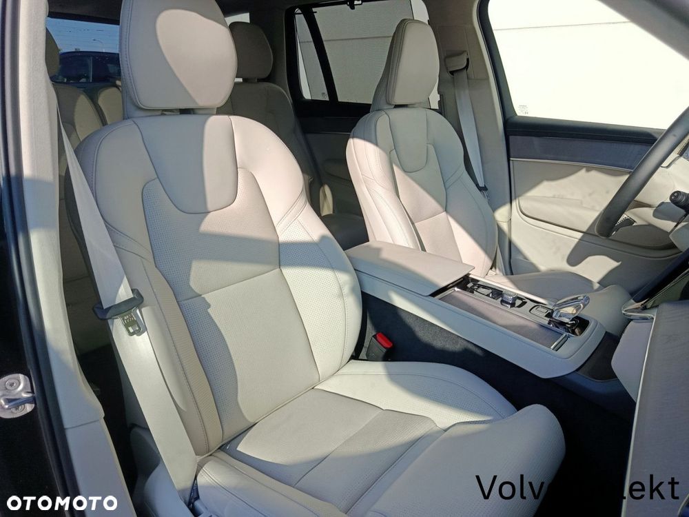 Volvo XC 90 - 16