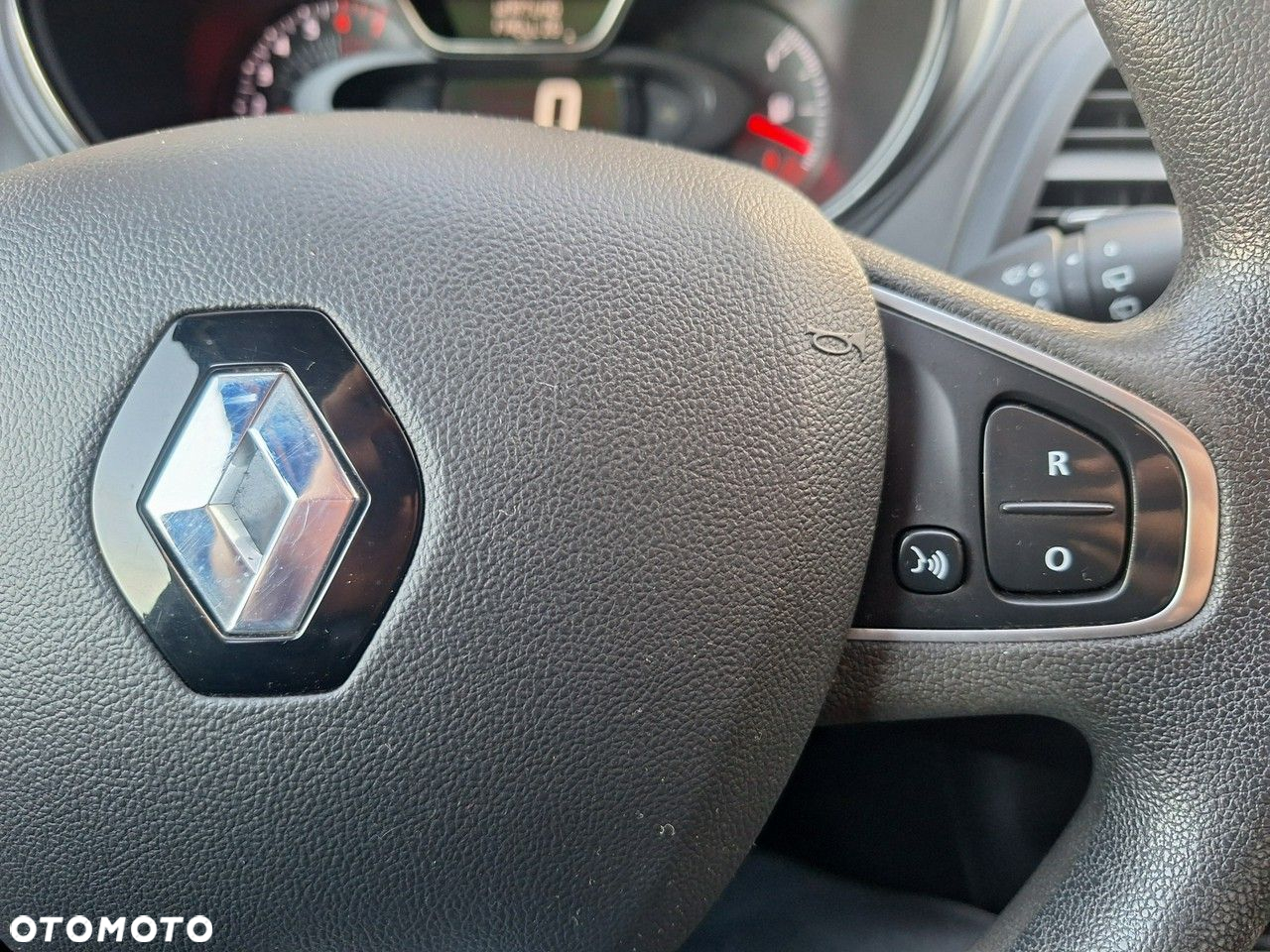 Renault Captur 0.9 Energy TCe Life EU6 - 10