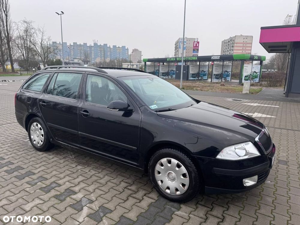 Skoda Octavia 1.9 TDI Classic DSG - 2