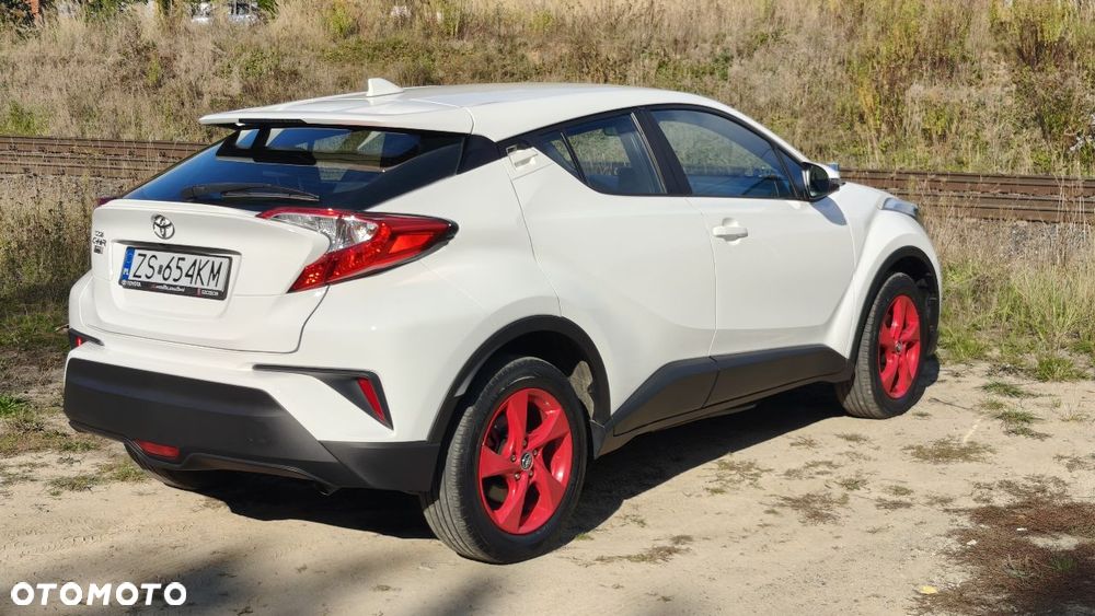 Toyota C-HR - 5