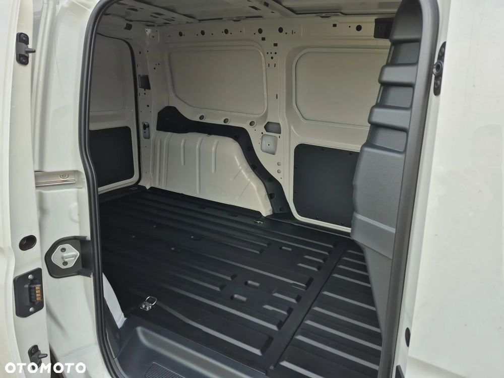 Volkswagen Caddy Maxi 2.0 TDI - 11