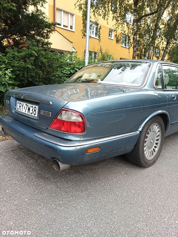 Jaguar XJ 4.0 Executive - 3