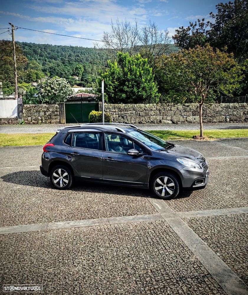 Peugeot 2008 1.6 e-HDi Allure - 34