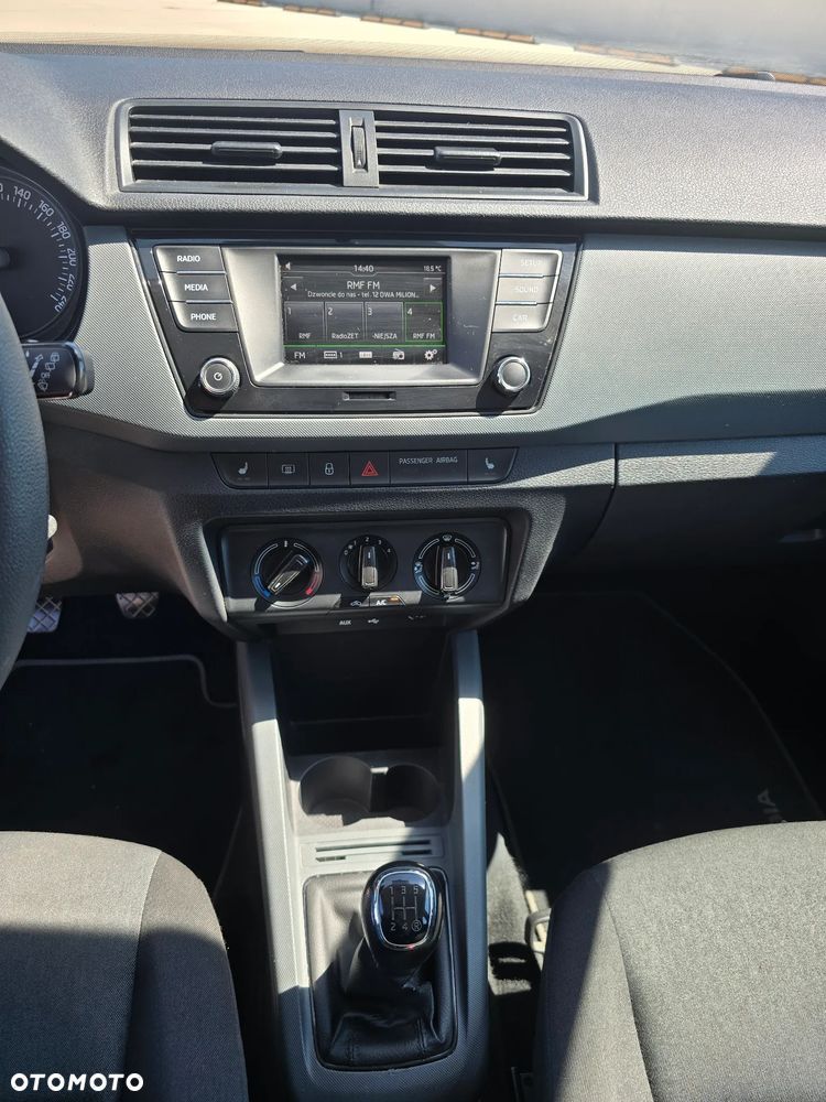 Skoda Fabia 1.0 Ambition - 14