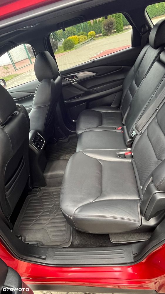Mazda CX-9 - 10