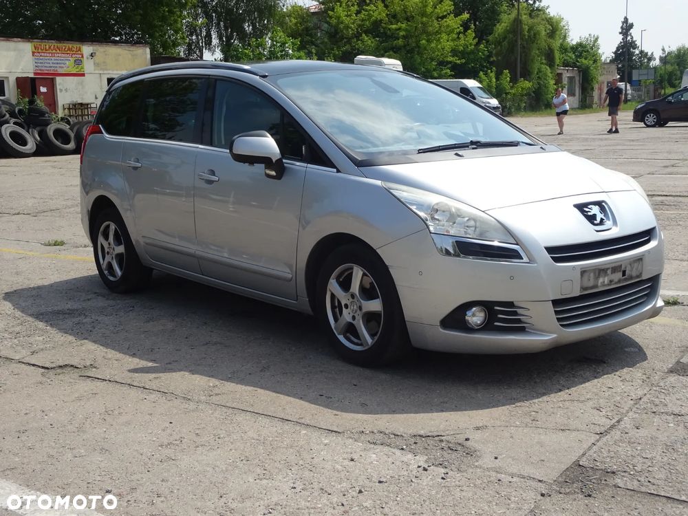 Peugeot 5008 - 4
