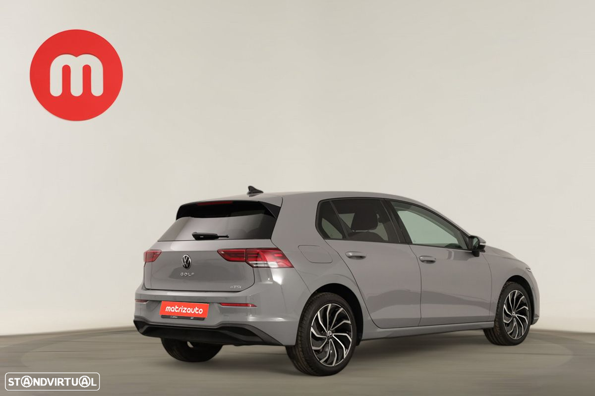VW Golf 1.0 eTSI Life DSG - 4
