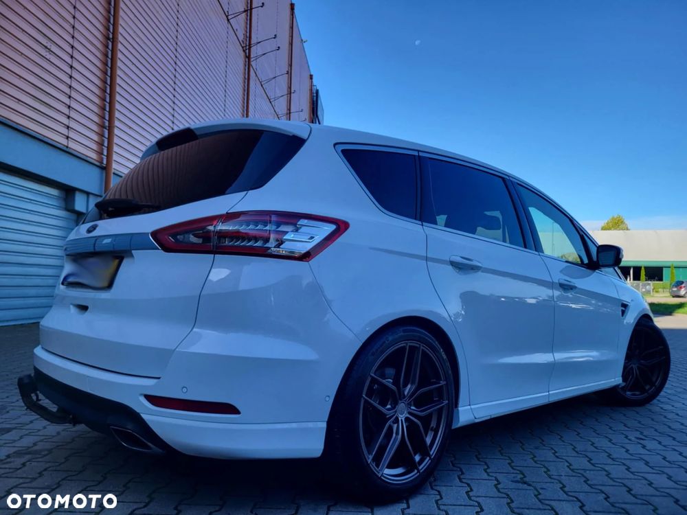 Ford S-Max 2.0 TDCi Titanium PowerShift - 22