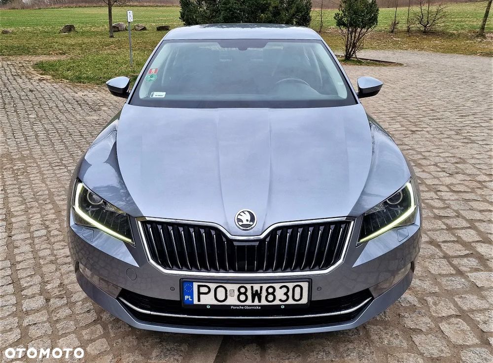 Skoda Superb 2.0 TDI Ambition - 4