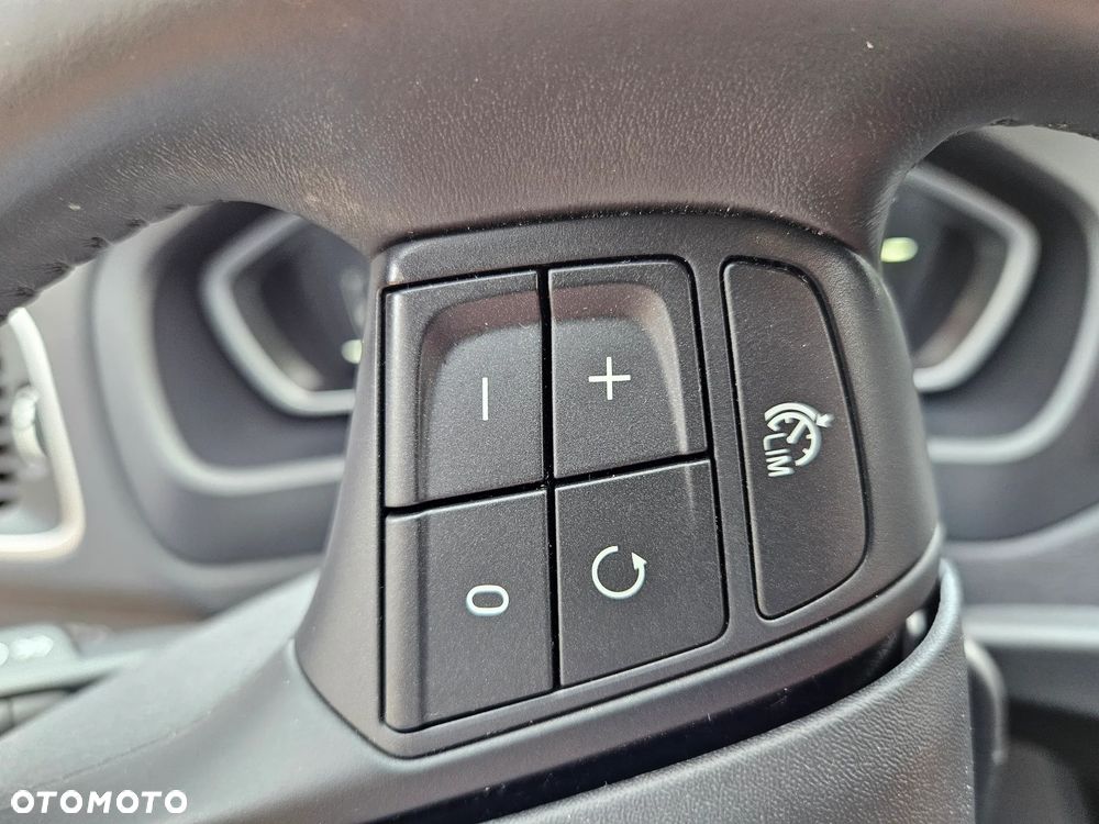 Volvo V40 T4 Kinetic - 15