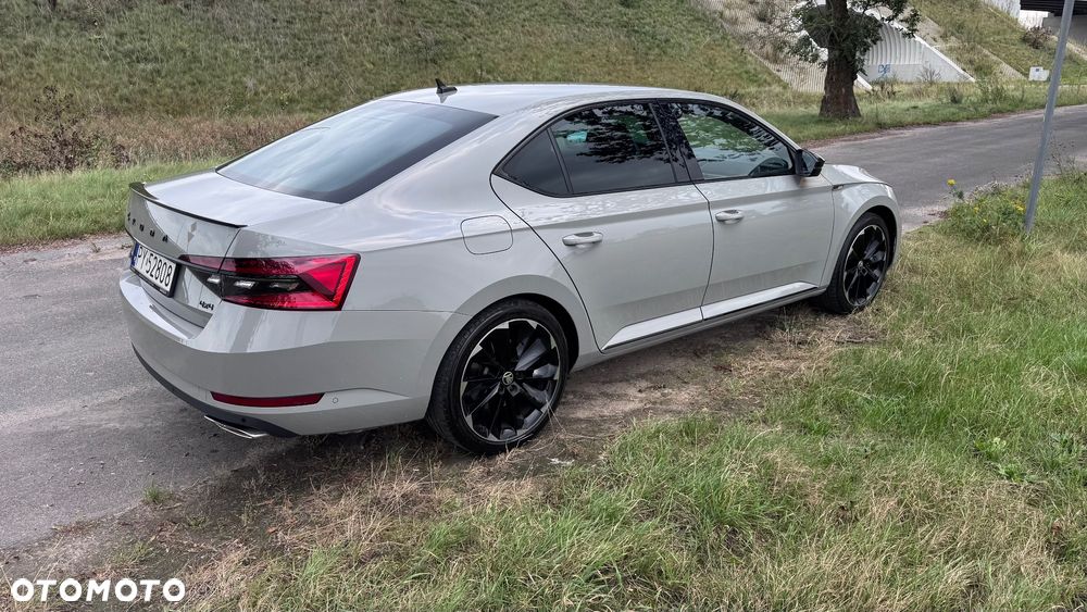 Skoda Superb 2.0 TSI 4x4 Sportline DSG - 7
