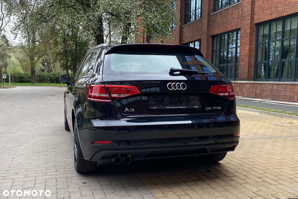 Audi A3 Sportback 1.5 TFSI cylinder on demand design - 13