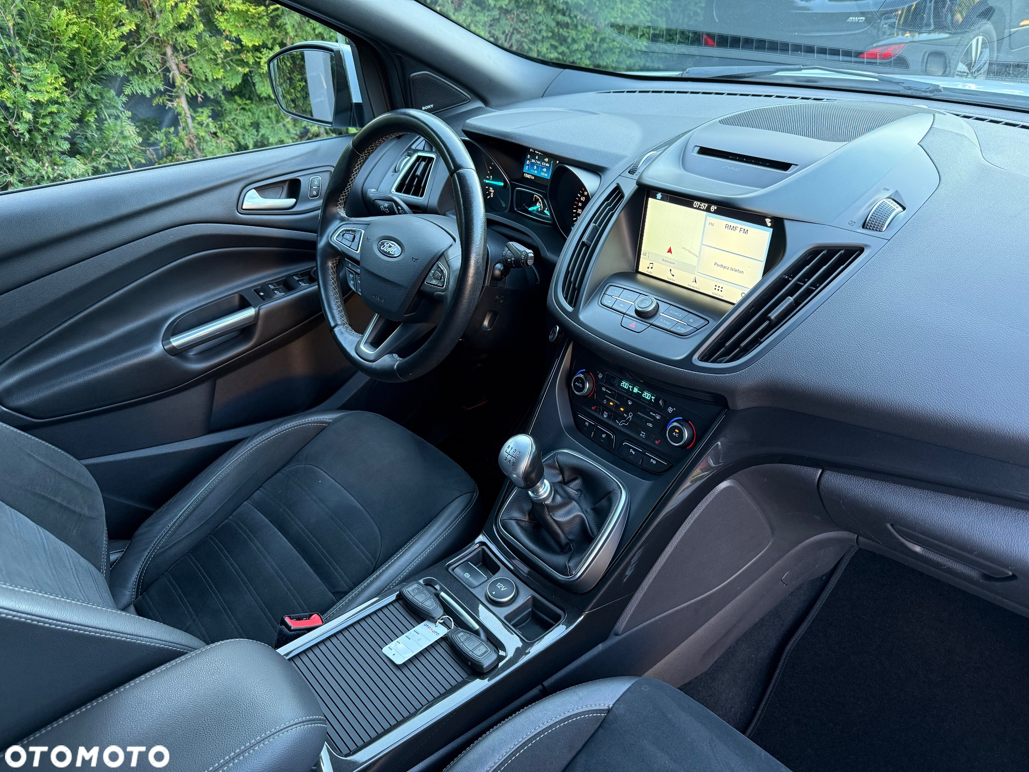 Ford Kuga 2.0 TDCi 4x4 ST-Line - 10