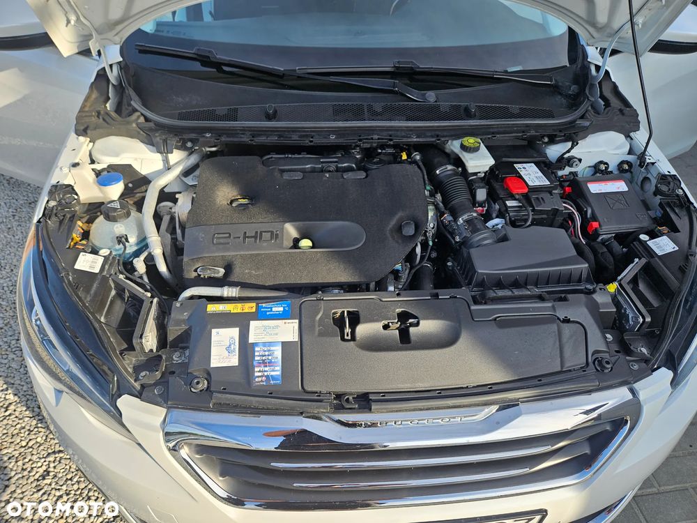 Peugeot 308 BlueHDi 150 EAT6 Stop & Start Allure - 25