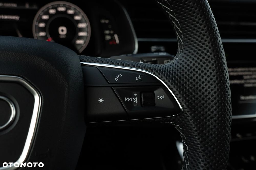 Audi SQ8 - 31