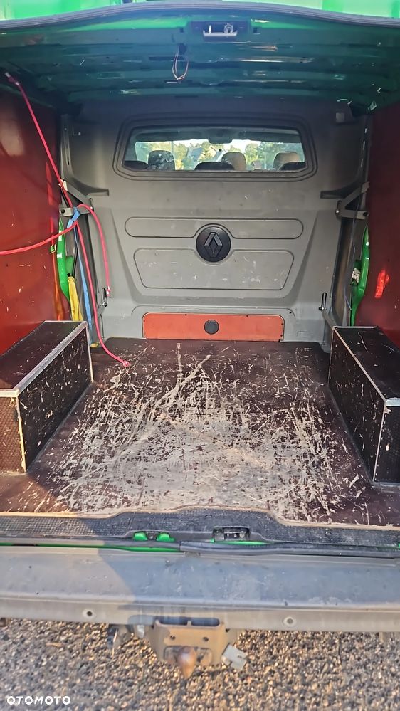 Renault Trafic 2.0 dCi 115 Combi L2H1 - 8