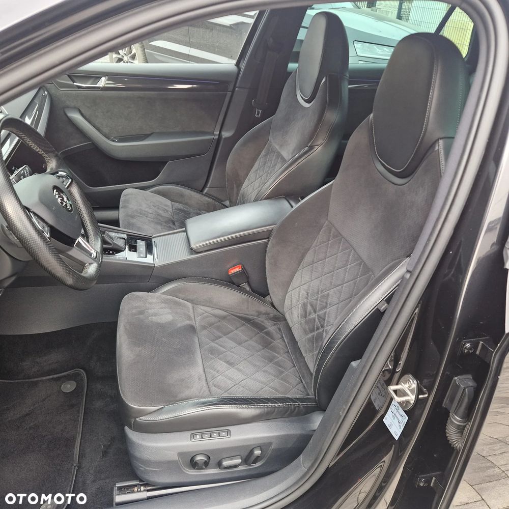 Skoda Superb 2.0 TSI Sportline DSG - 10