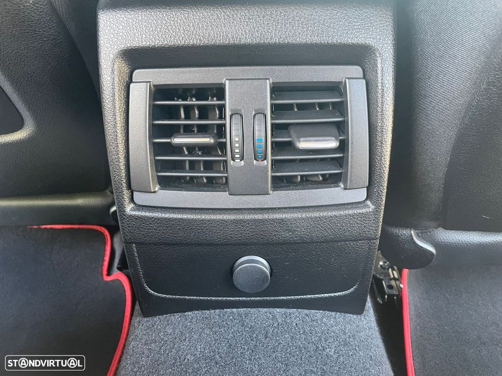 BMW 116 d Pack M - 39