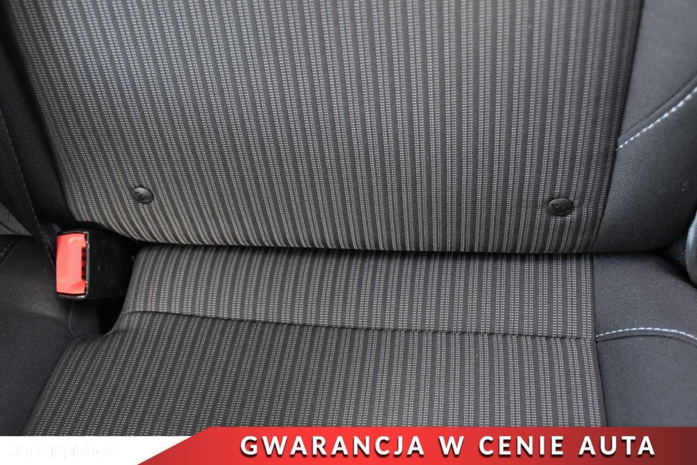 Ford Focus 1.6 TDCi DPF Titanium - 14