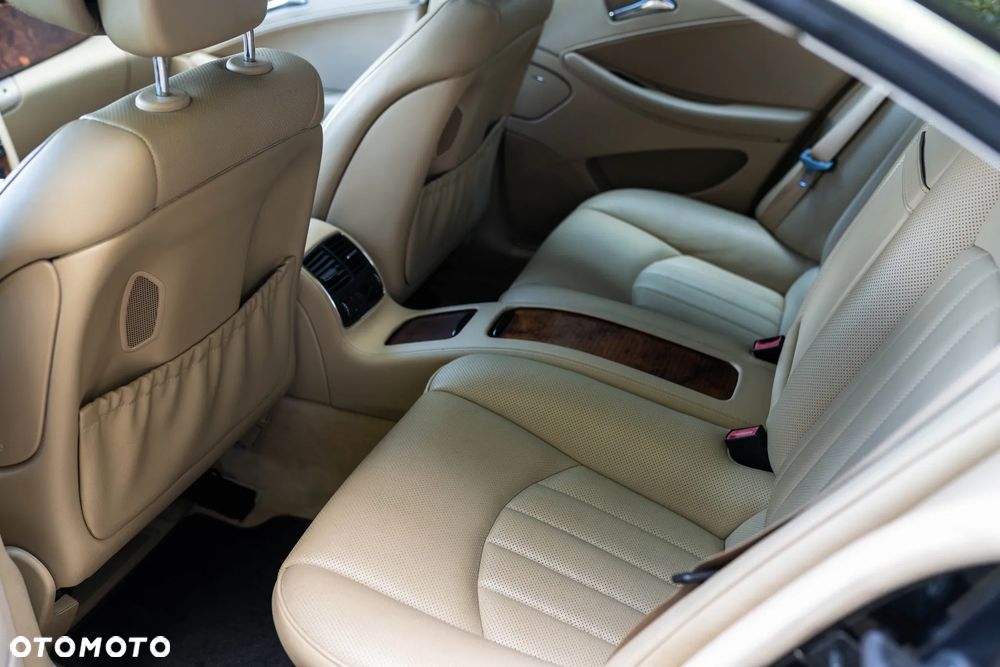 Mercedes-Benz CLS - 5