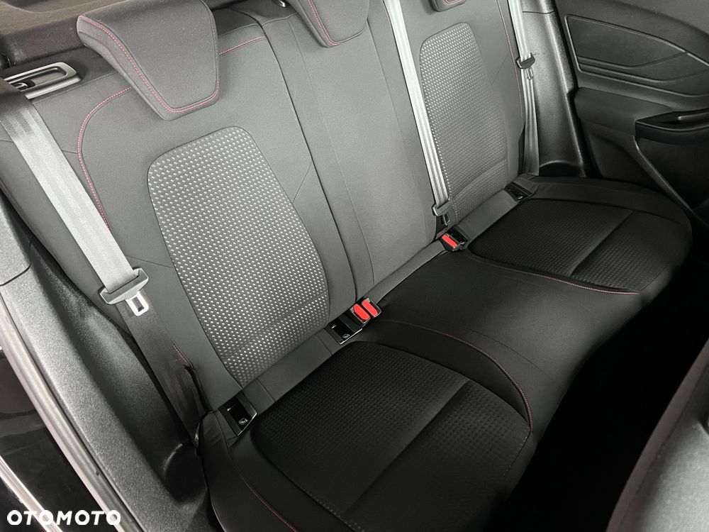 Ford Focus - 30