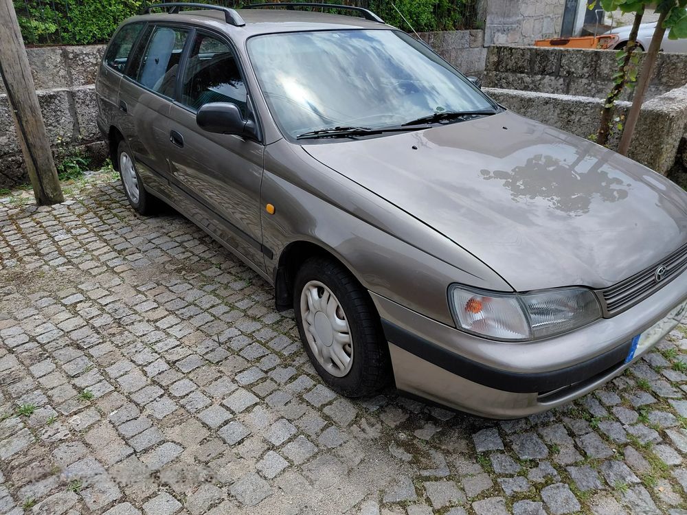 Toyota Carina