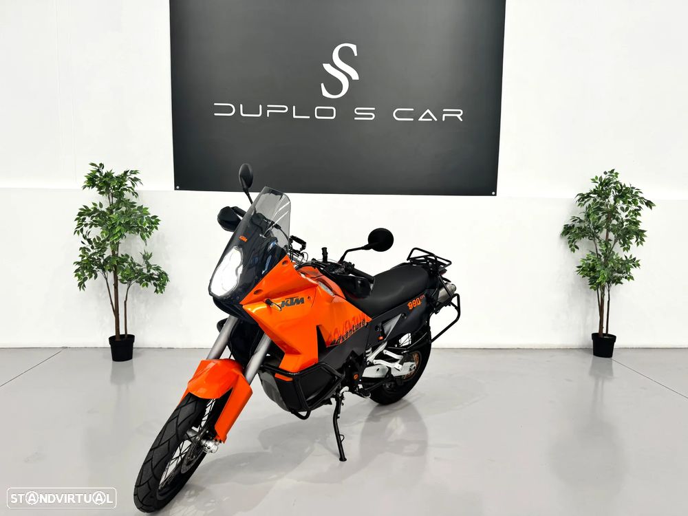 KTM 990 Adventure - 1