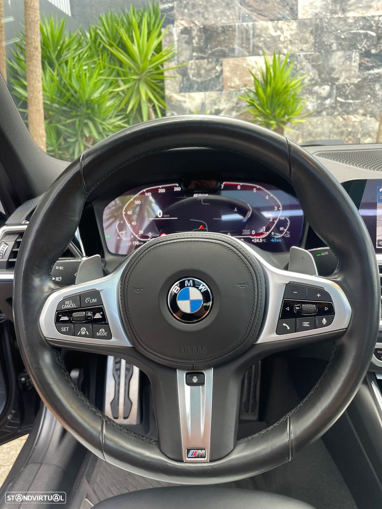 BMW 330 e xDrive Aut. M Sport - 17
