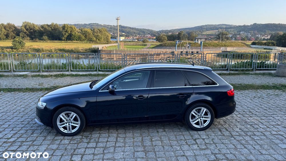 Audi A4 - 1