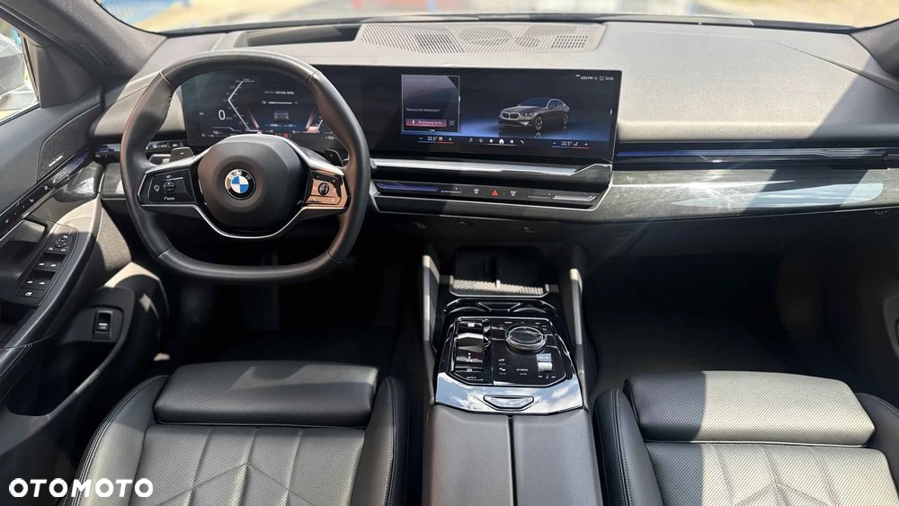 BMW Seria 5 530i xDrive Luxury Line sport - 7