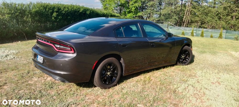 Dodge Charger 3.6 GT - 4
