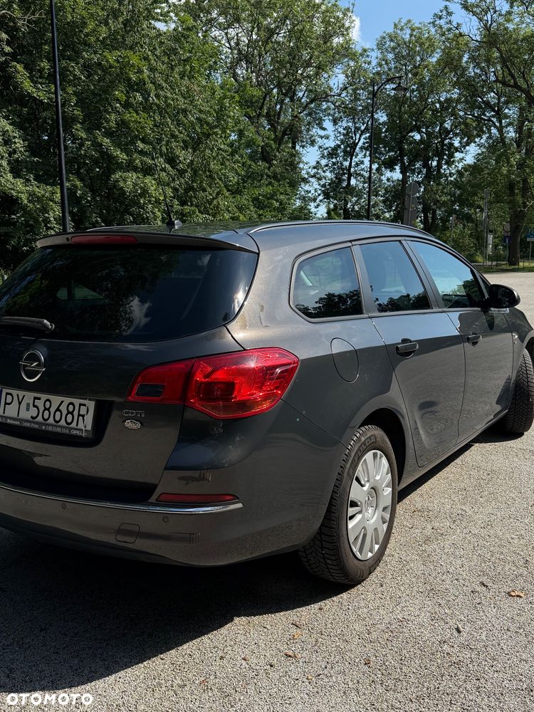 Opel Astra 2.0 CDTI Cosmo - 3