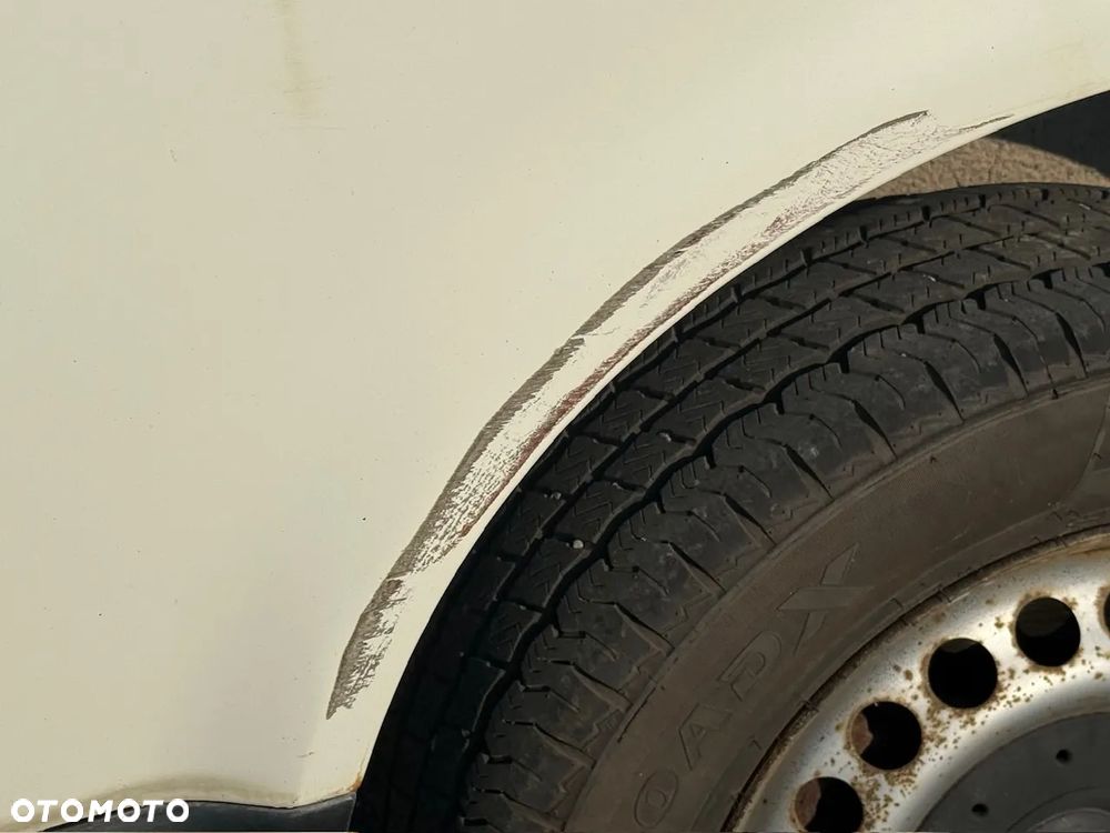 Volkswagen Transporter T5 TDI L1H1 - 23