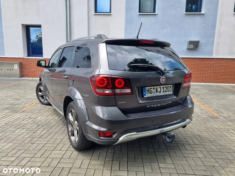 Fiat Freemont 2.0 Multijet 16V DPF Automatik Allrad Cross - 2