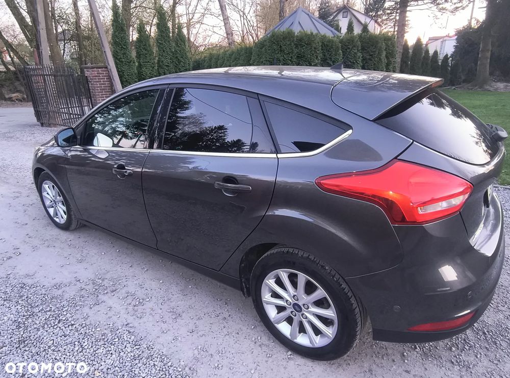 Ford Focus - 3