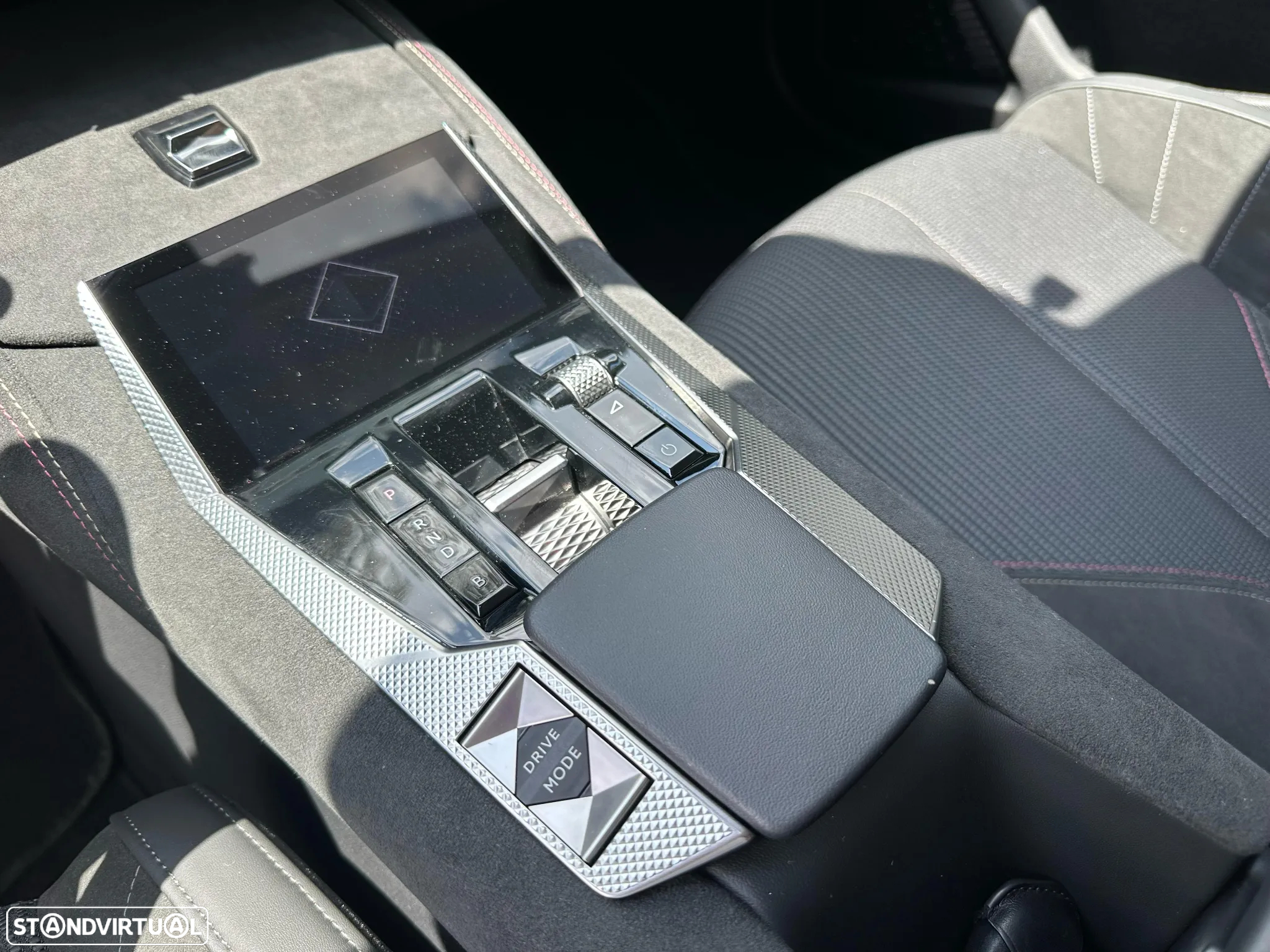 DS DS4 E-Tense Performance Line EAT8 - 23